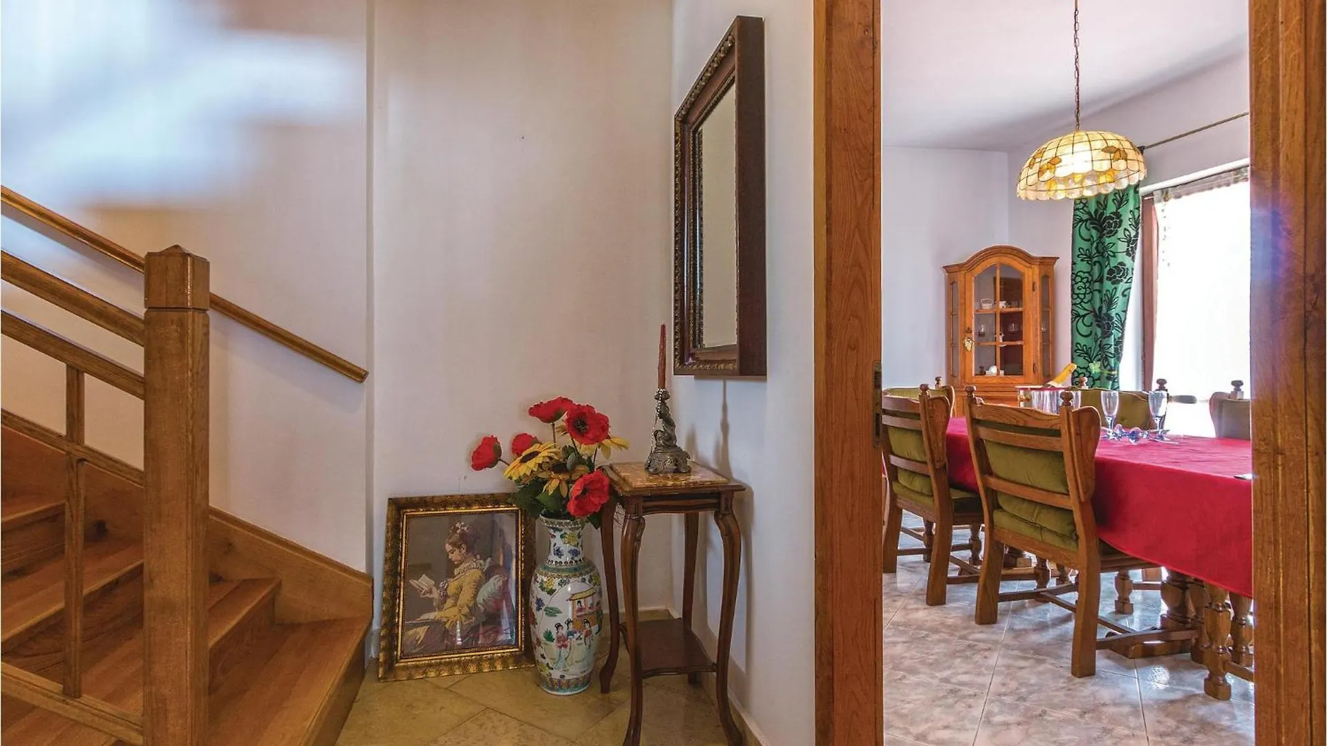Nice Home In Pula With Kitchen Kroatië
