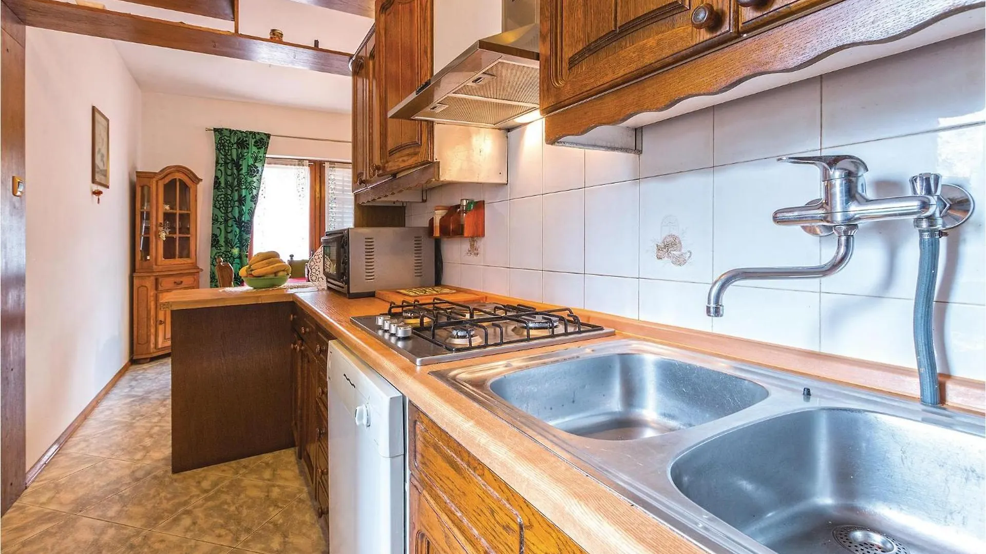 Nice Home In Pula With Kitchen