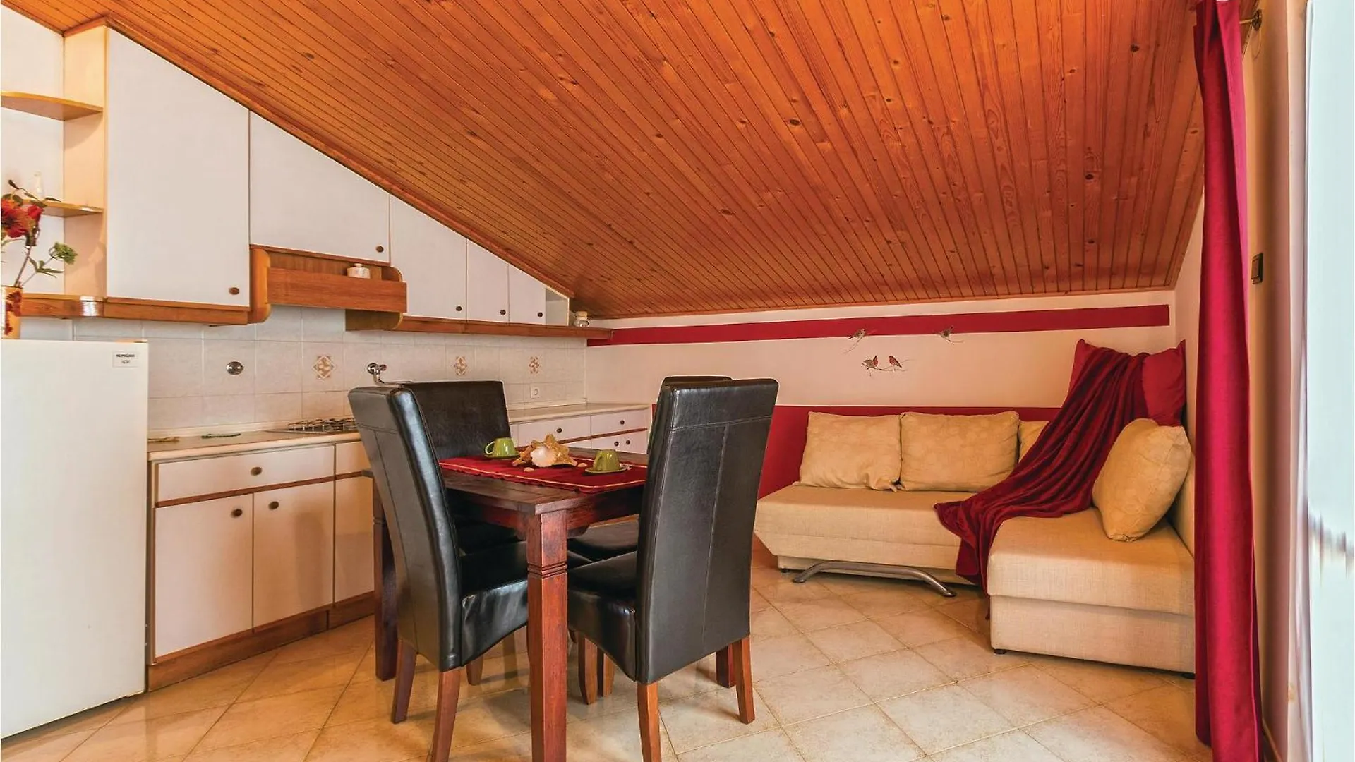 Nice Home In Pula With Kitchen 0*,